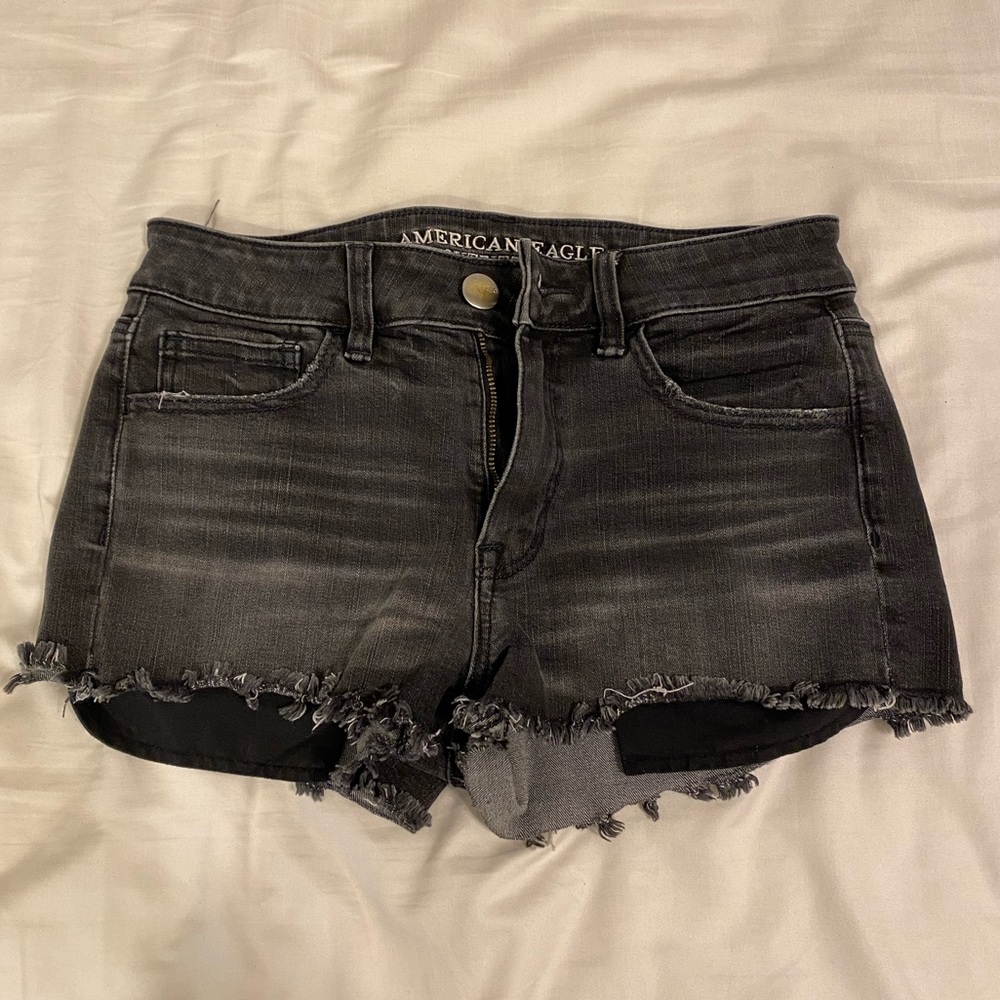 **SOLD** american eagle shorts
